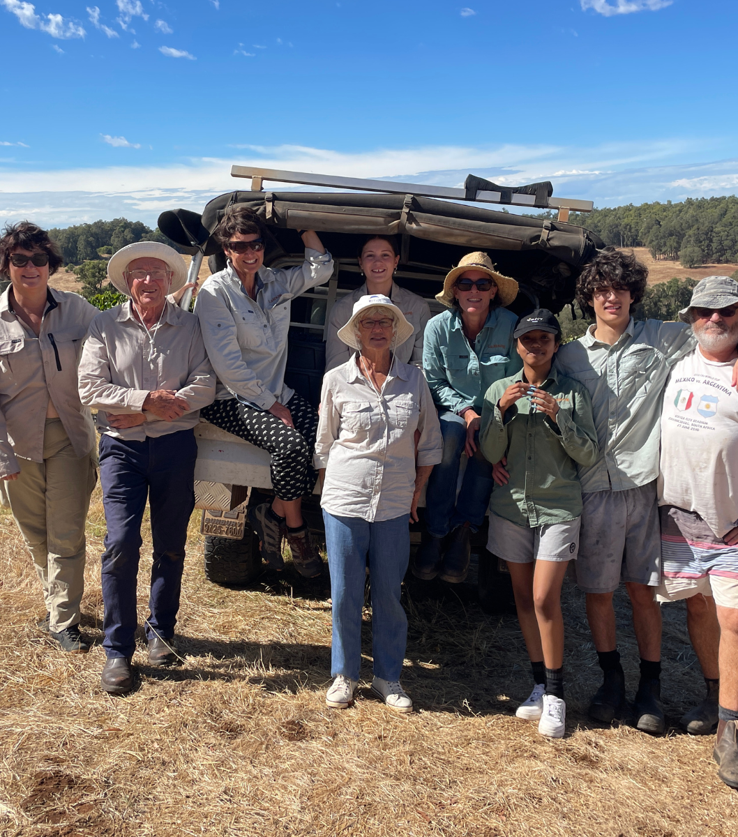 Family Picking Welcome Kookis 2